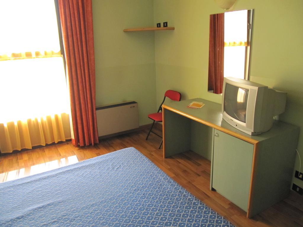Orzihotel Orzivecchi Esterno foto