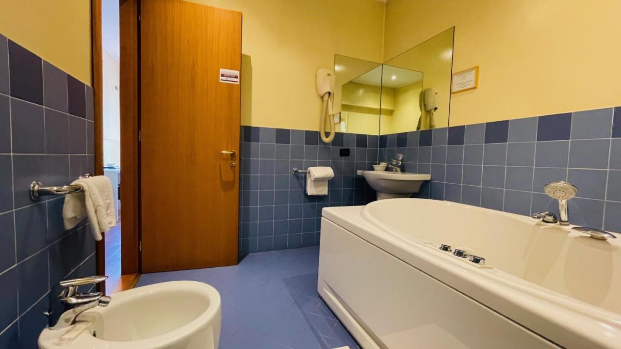 Orzihotel Orzivecchi Esterno foto