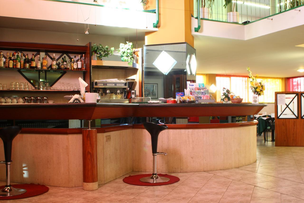 Orzihotel Orzivecchi Esterno foto