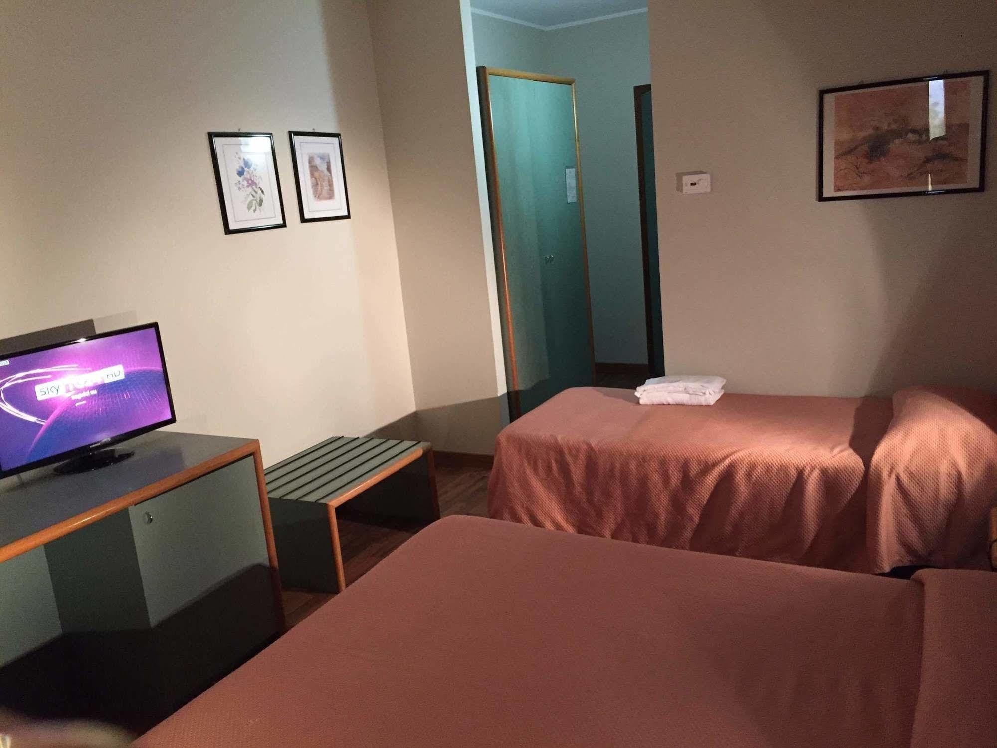 Orzihotel Orzivecchi Esterno foto